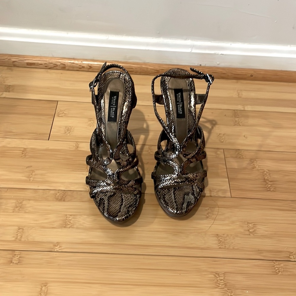 White House Black Market Karley Platform Heels